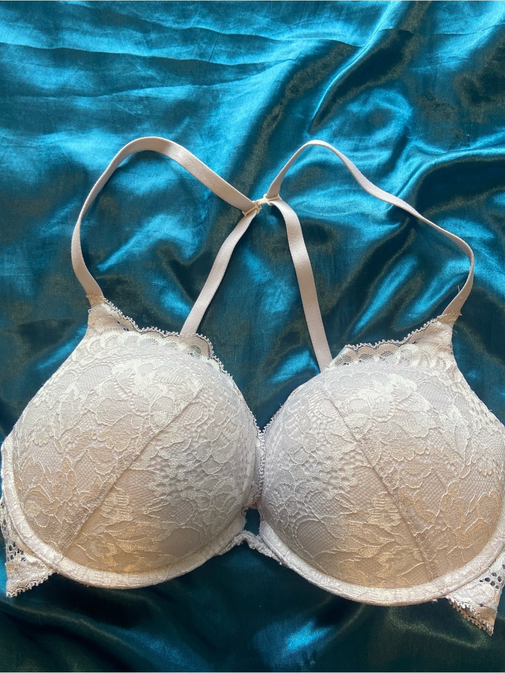 Lace Push-Up Bra in Ivory - Women Intimates